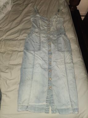 Guess Light Wash Denim Button-Front Midi Dress